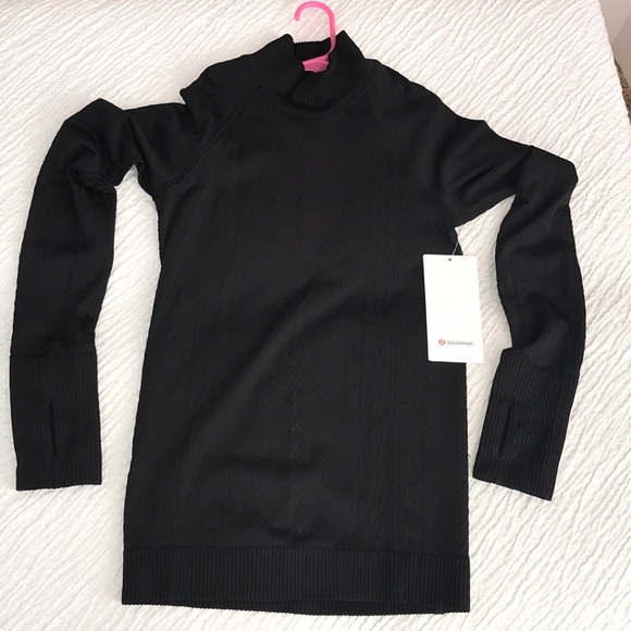 lululemon athletica Tops - Lululemon Rest Less Mock Neck sz 4